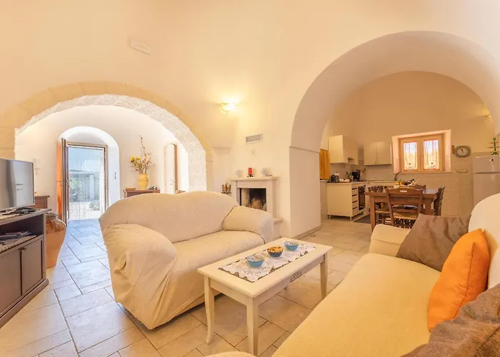 Trullo Rosea * Cisternino